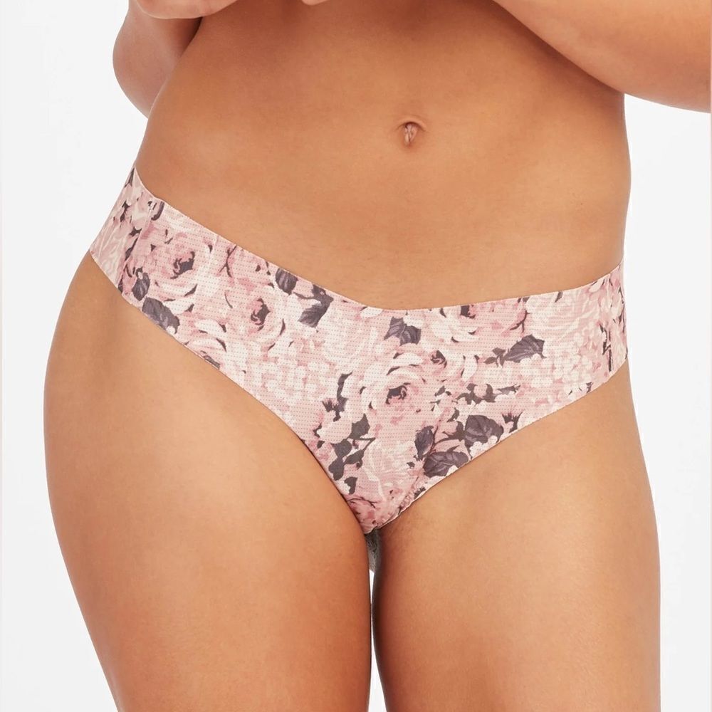 NWT Spanx Under Statements Breathable Lightweight Thong in Rose Garden size 2X